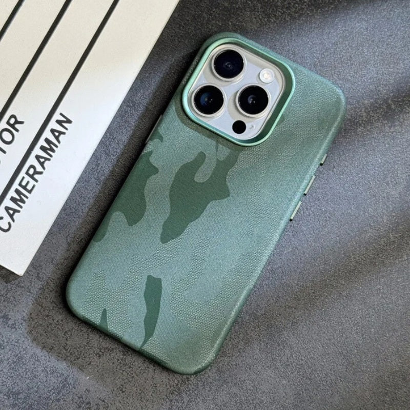 Capa para iPhone Camuflada Verde